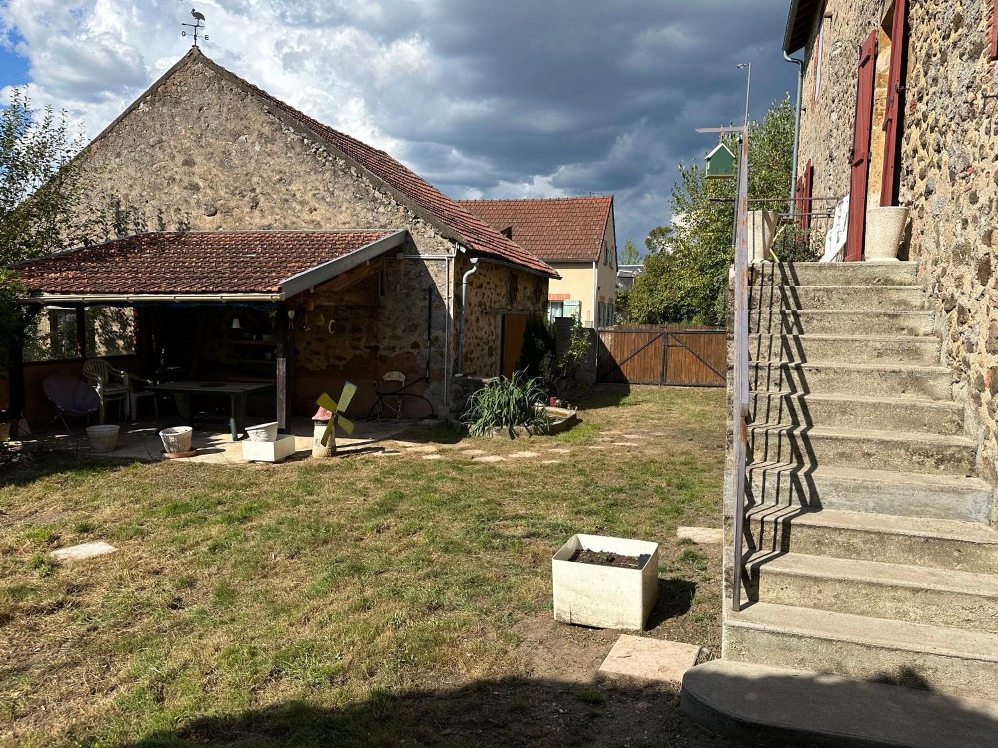 Gite De La Fontaine Saint-Andre-en-Morvan Exterior foto